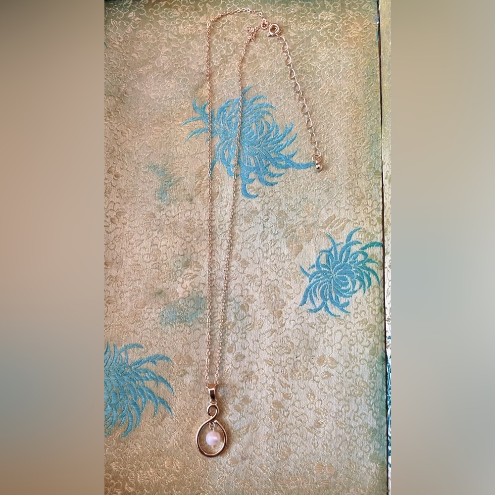Gold Tone Infinity Pendant Necklace with Freshwater Pearl